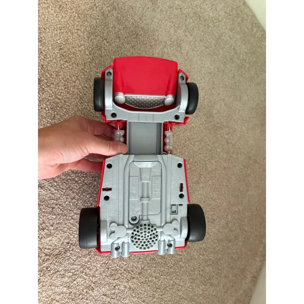 Mickey Mouse Roadster Racer Toy Car‎ Vehicle Red Disney Junior Number 28